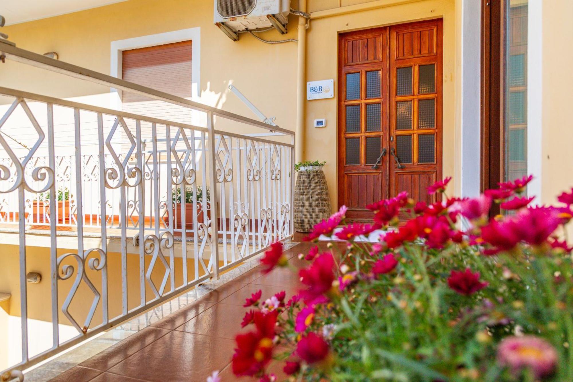 B&B Calamoresca Àrbatax Esterno foto